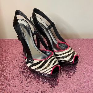 BCBG peep toe heels